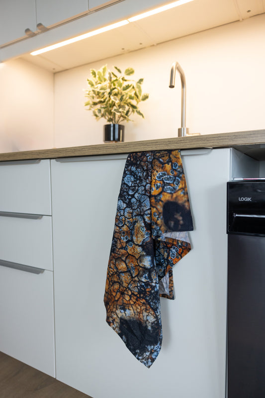 Ofið landslag / Woven Landscape - Tea towel -Flour Sack Cotton