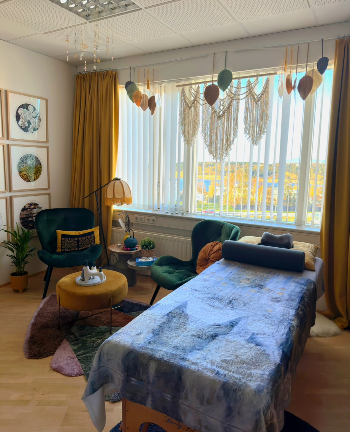 Reiki healing session