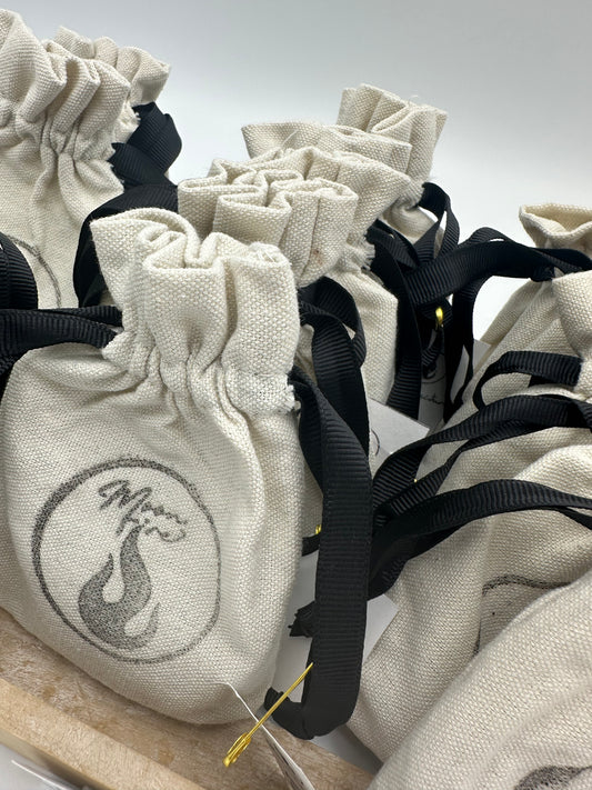 STONE SPELL – Three stones. One intention.