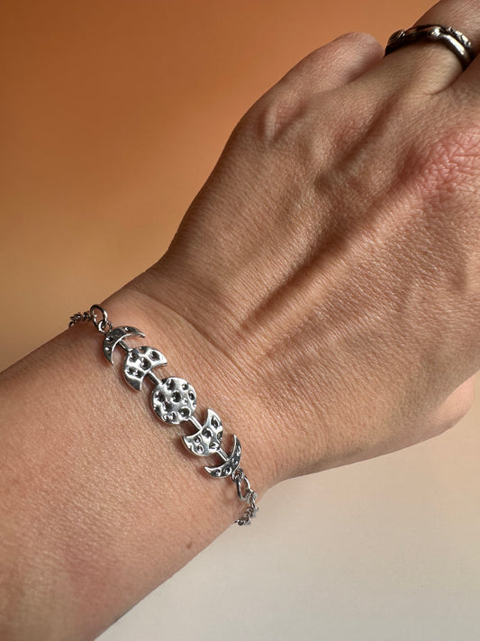 Tunglfasa-armband