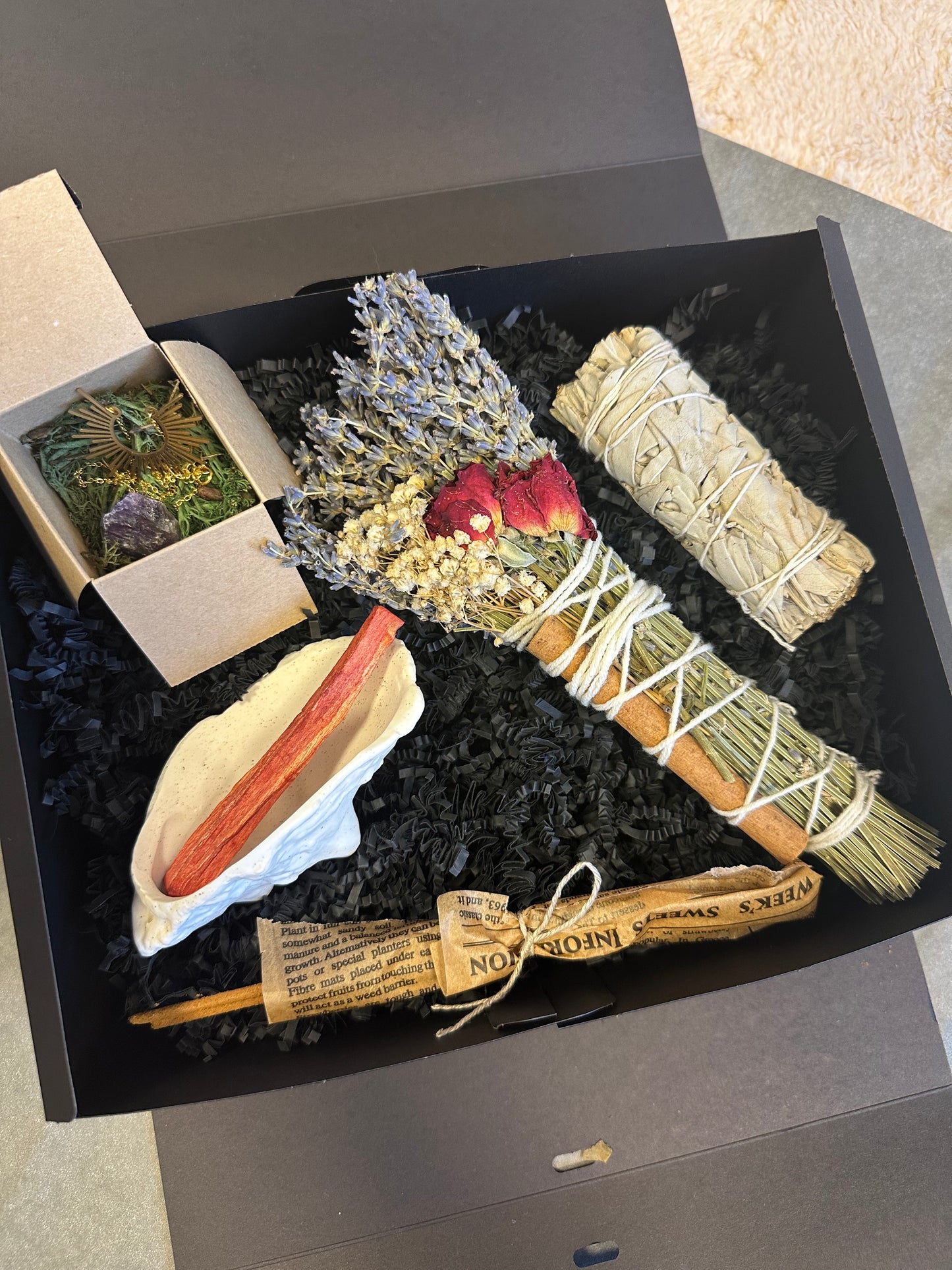 Moon Joy – Healing Ritual Set (3 variations)